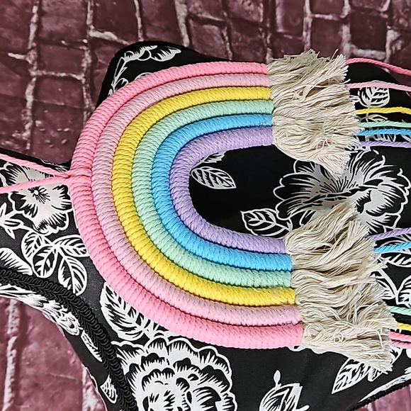 Rainbow Girls Hair Accessory Wall Hanging Decor New in Pkg - Picture 3 of 8